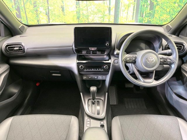 TOYOTA YARIS CROSS HYBRID 2025