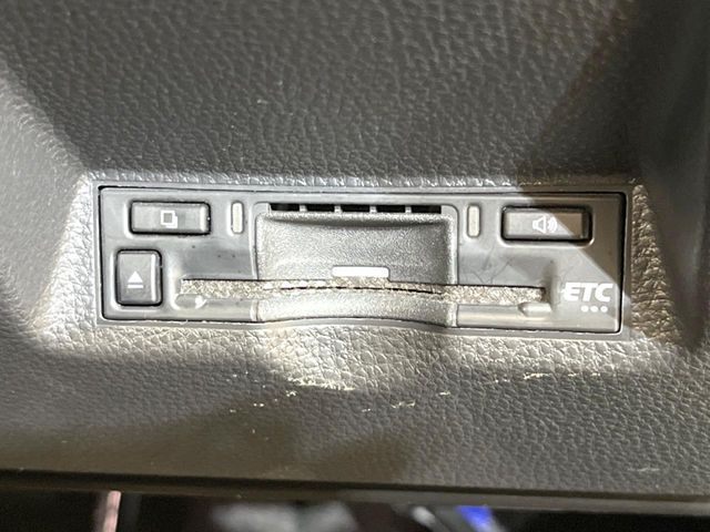 TOYOTA YARIS CROSS HYBRID 2025