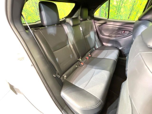 TOYOTA YARIS CROSS HYBRID 2025