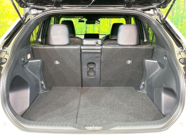 TOYOTA YARIS CROSS HYBRID 2025