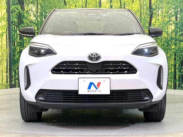 TOYOTA YARIS CROSS HYBRID 2025