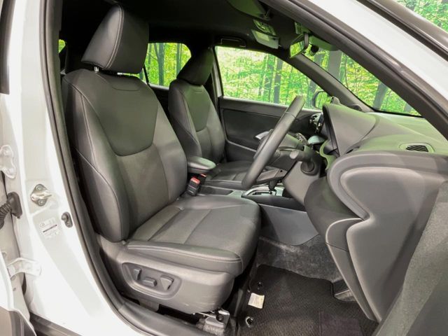 TOYOTA YARIS CROSS 2025