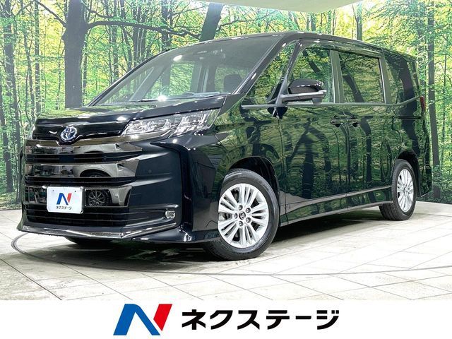 TOYOTA NOAH HYBRID 2022