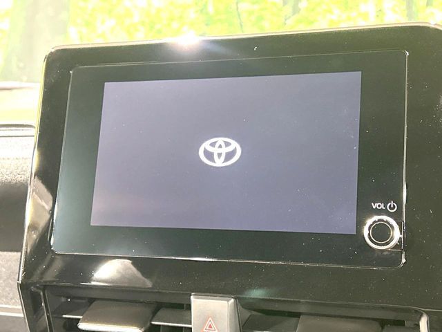 TOYOTA NOAH HYBRID 2022