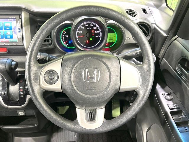 HONDA N BOX 2015