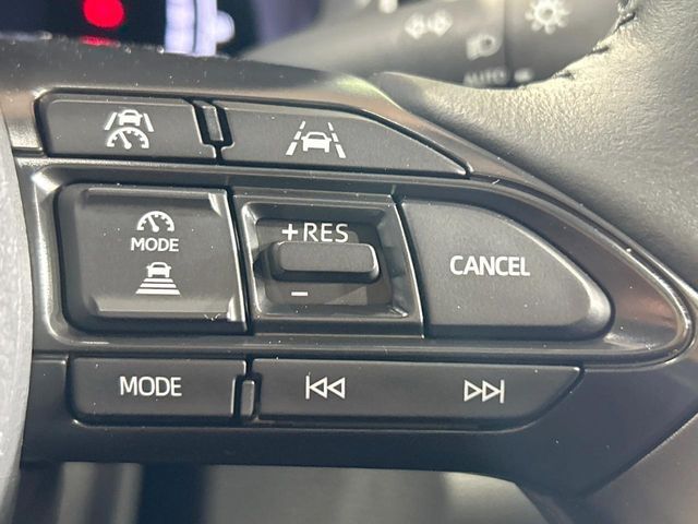 TOYOTA YARIS CROSS HYBRID 2025