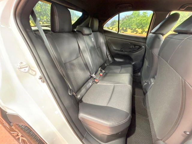 TOYOTA YARIS CROSS HYBRID 2025