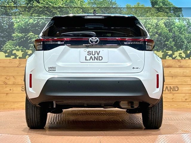 TOYOTA YARIS CROSS HYBRID 2025