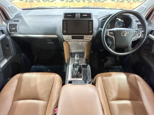 TOYOTA LANDCRUISER PRADO 2021