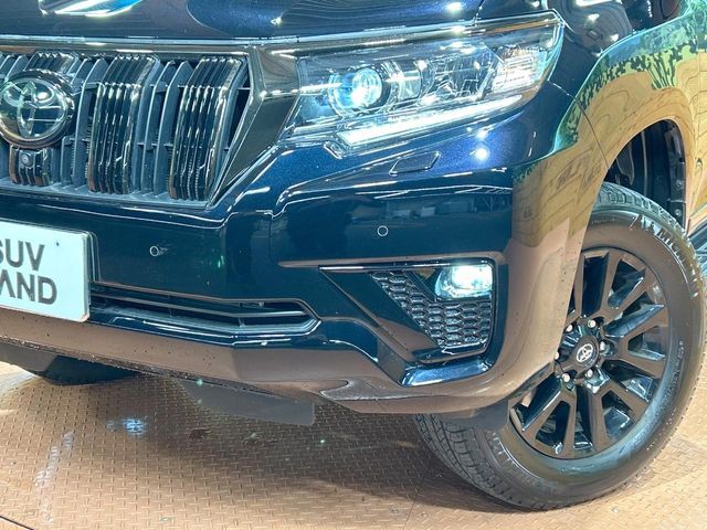 TOYOTA LANDCRUISER PRADO 2021