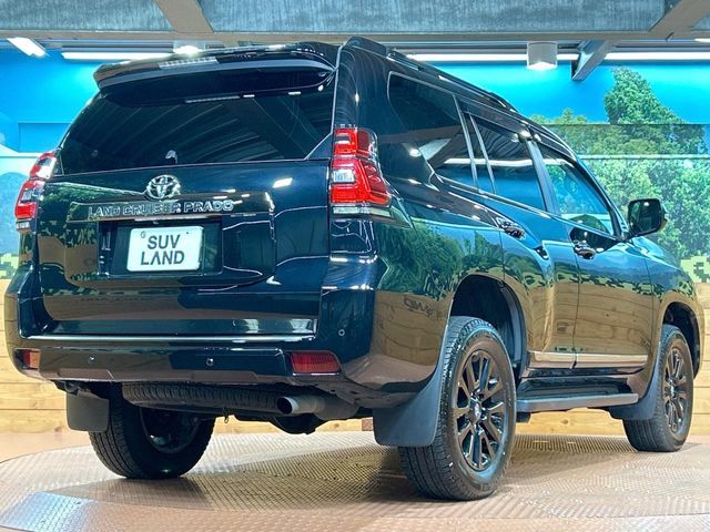 TOYOTA LANDCRUISER PRADO 2021
