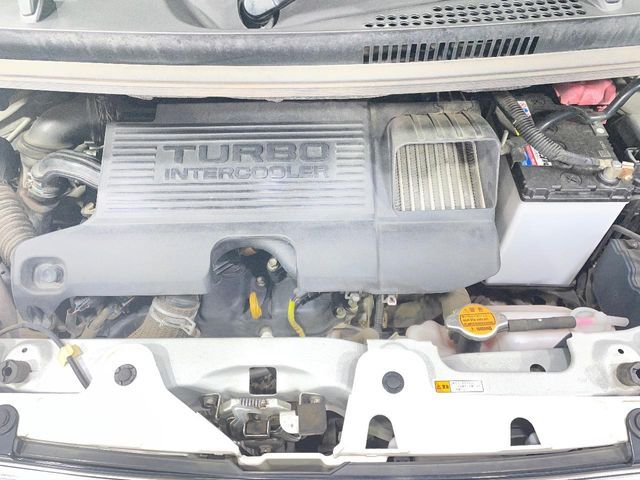 DAIHATSU TANTO CUSTOM 2015