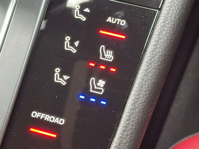 PORSCHE PORSCHE Macan 2023