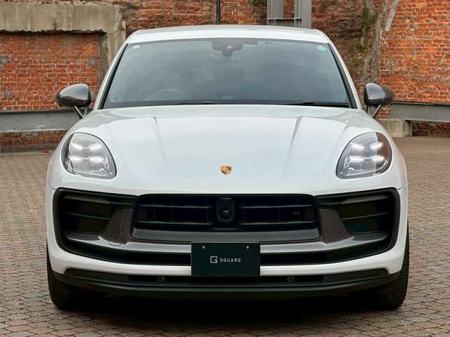 PORSCHE PORSCHE Macan 2023
