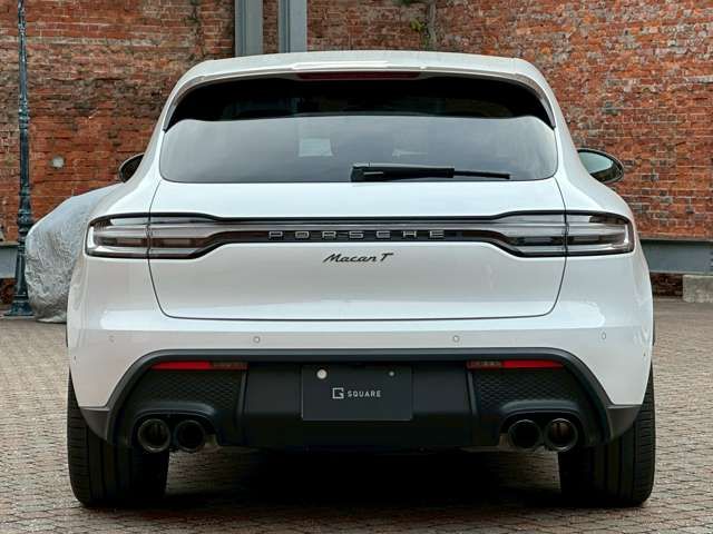 PORSCHE PORSCHE Macan 2023