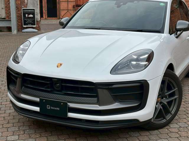 PORSCHE PORSCHE Macan 2023