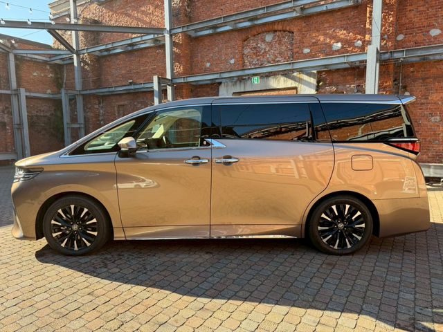 TOYOTA ALPHARD hybrid 4WD 2023