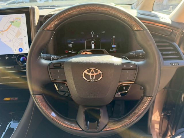 TOYOTA ALPHARD hybrid 4WD 2023