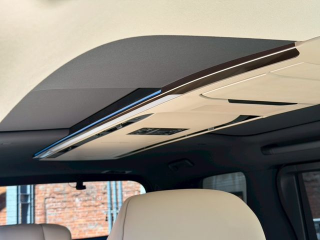 TOYOTA ALPHARD hybrid 4WD 2023