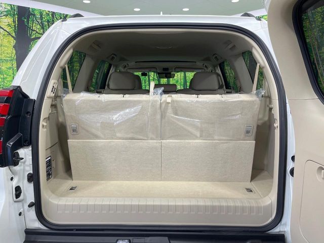 TOYOTA LANDCRUISER PRADO 2022