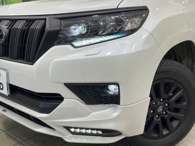 TOYOTA LANDCRUISER PRADO 2022