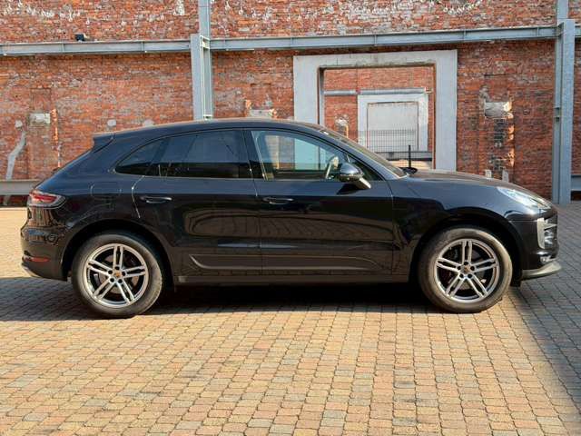 PORSCHE PORSCHE Macan 2021