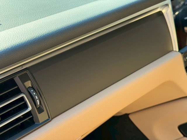 PORSCHE PORSCHE Macan 2021