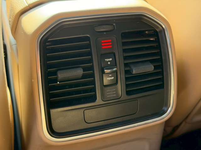 PORSCHE PORSCHE Macan 2021