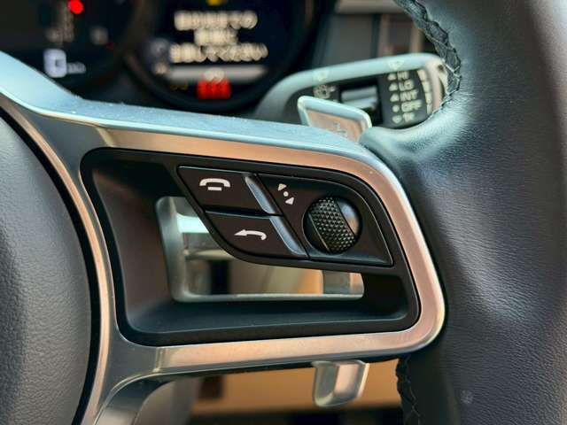 PORSCHE PORSCHE Macan 2021