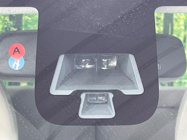 MITSUBISHI eK SPACE 2017