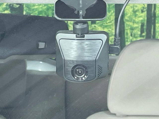 MITSUBISHI eK SPACE 2017