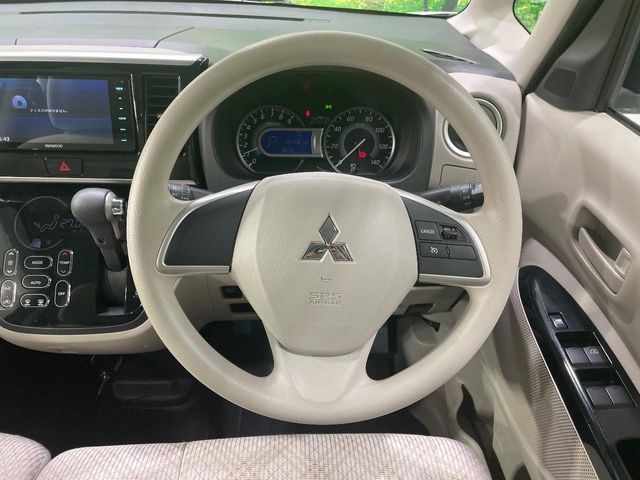 MITSUBISHI eK SPACE 2017