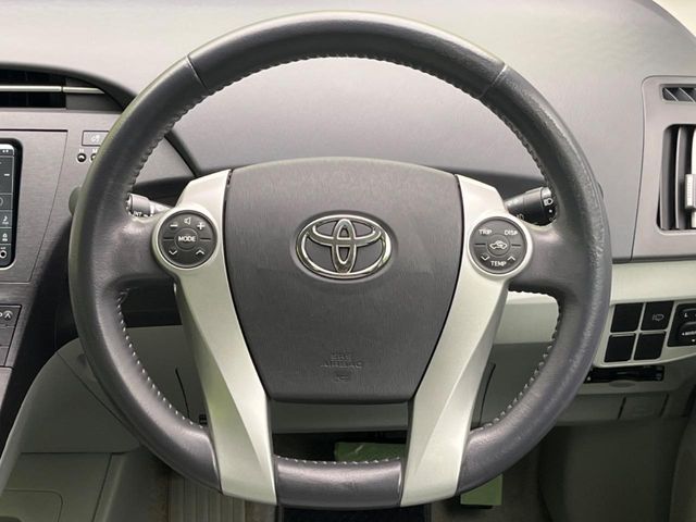 TOYOTA PRIUS 2010