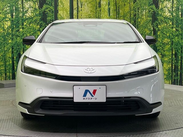 TOYOTA PRIUS 2023