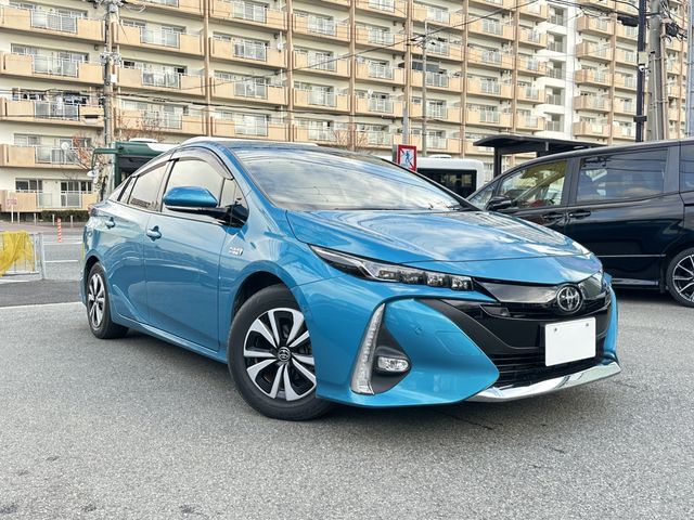 TOYOTA PRIUS PHV 2017
