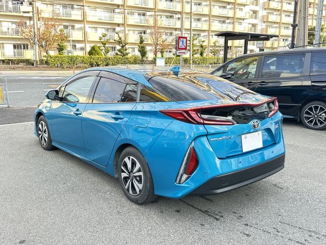 TOYOTA PRIUS PHV 2017