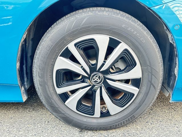 TOYOTA PRIUS PHV 2017