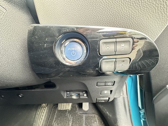 TOYOTA PRIUS PHV 2017