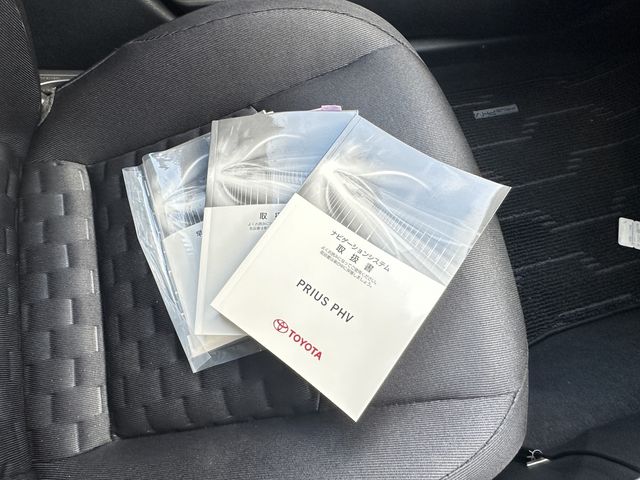 TOYOTA PRIUS PHV 2017