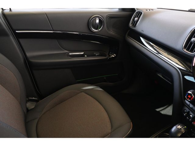 BMW BMW MINI COOPER D CROSSOVER 2017