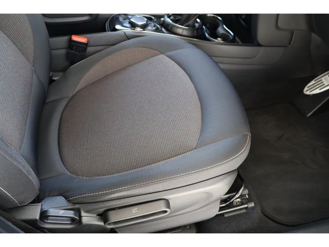 BMW BMW MINI COOPER D CROSSOVER 2017