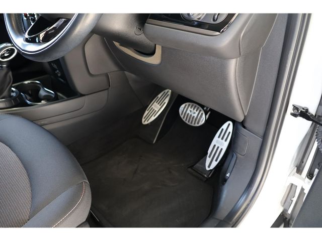 BMW BMW MINI COOPER D CROSSOVER 2017