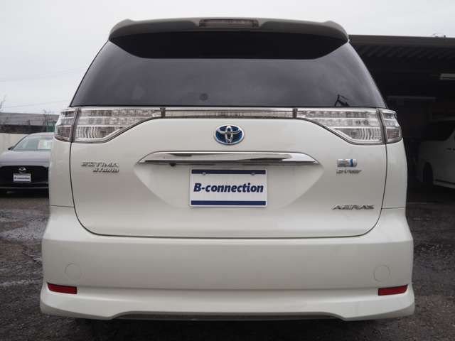 TOYOTA ESTIMA HYBRID 4WD 2014
