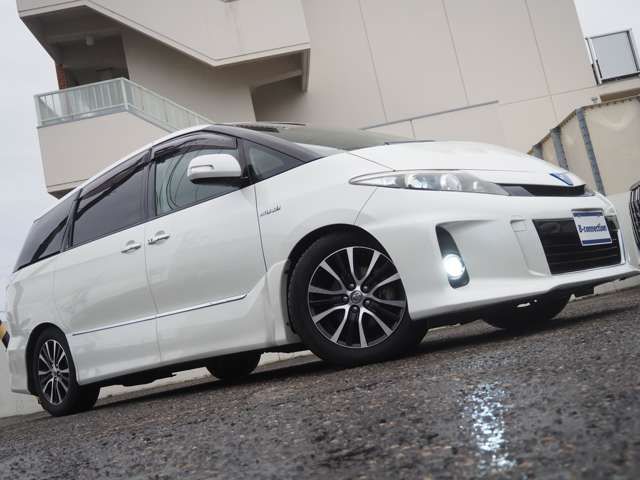 TOYOTA ESTIMA HYBRID 4WD 2014