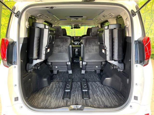 TOYOTA ALPHARD hybrid 4WD 2015