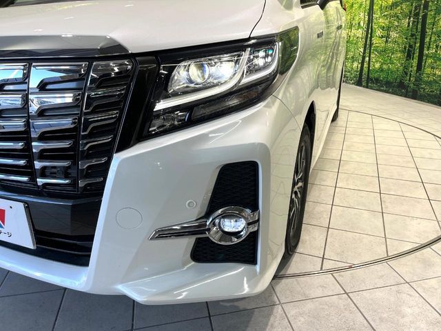 TOYOTA ALPHARD hybrid 4WD 2015