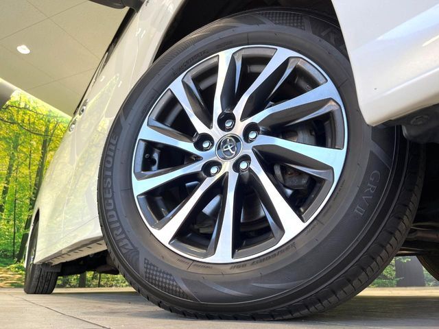 TOYOTA ALPHARD hybrid 4WD 2015