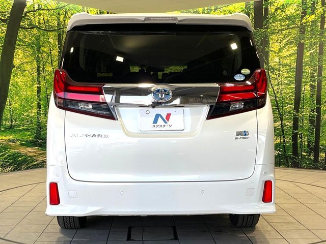 TOYOTA ALPHARD hybrid 4WD 2015