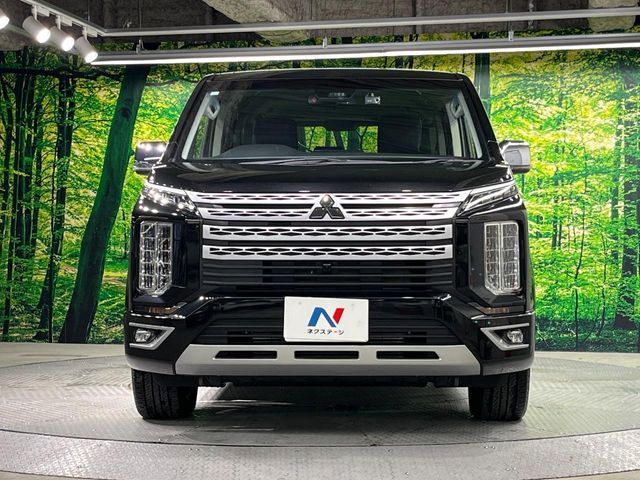 MITSUBISHI DELICA D:5 4WD 2023