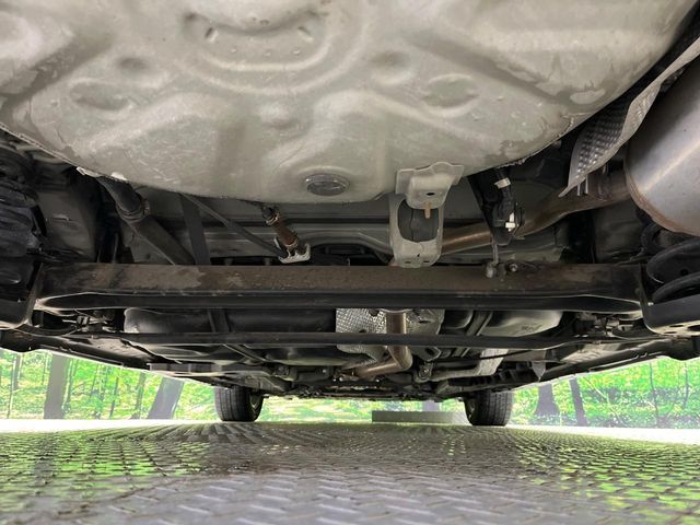 TOYOTA PRIUS Alpha 2014